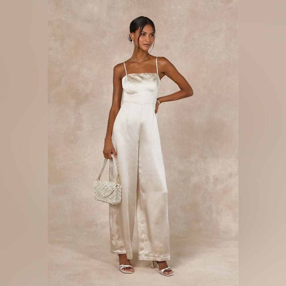 NWT Lulus Stylish Brilliance Champagne Satin Sleeveless Wide-Leg Jumpsuit Large - Picture 2 of 9